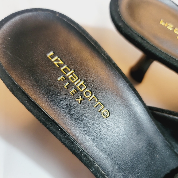 On sale! Liz Claiborne Slip On Heels - Size: 7.5 - Picture 14 of 14